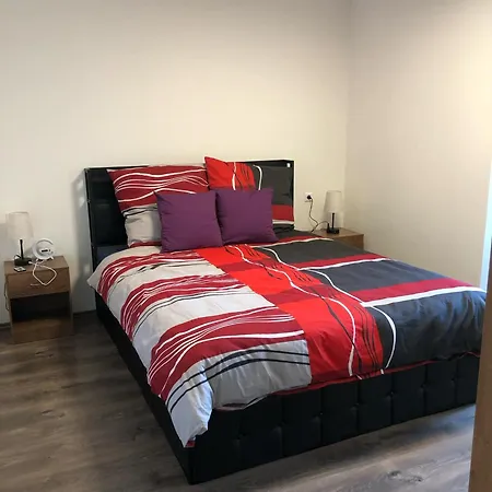 Lägenhet 2 Avec Terrasse
